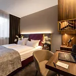 Plaza Premium Munchen